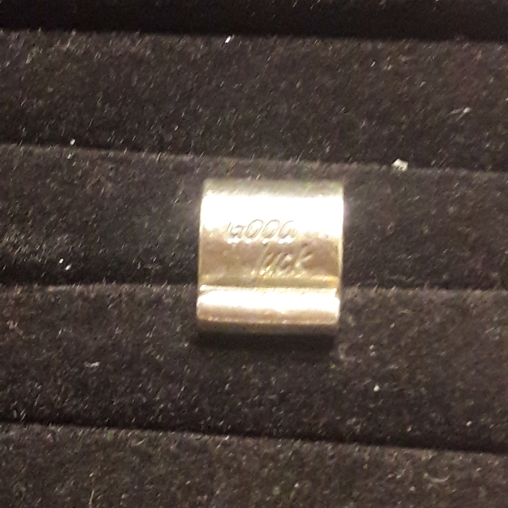 Good luck Pandora charm